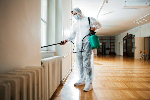 Best Exterminator Services  in Pittsburg, KS